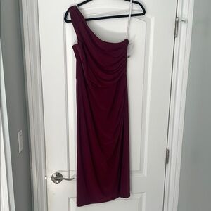 Elegant One-Shoulder Burgundy Dress